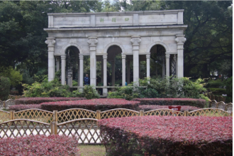 武漢中山公園采購(gòu)美天垃圾桶